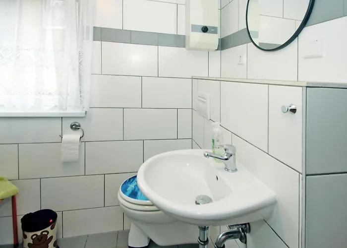 Am Weinberg, Dobbrikow