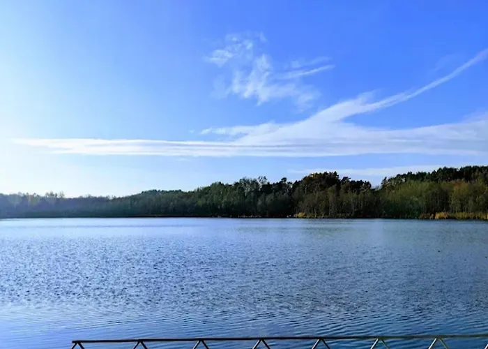 Am Weinberg, * Dobbrikow