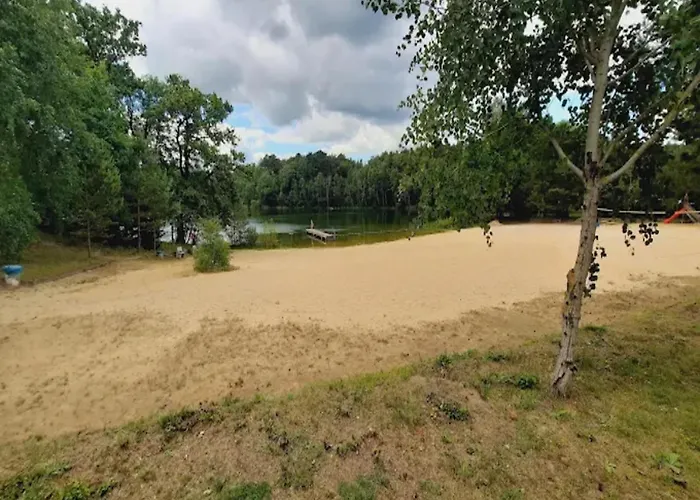 Am Weinberg, * Dobbrikow